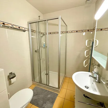 A 7 Minutes De La Gare De * Lausanne